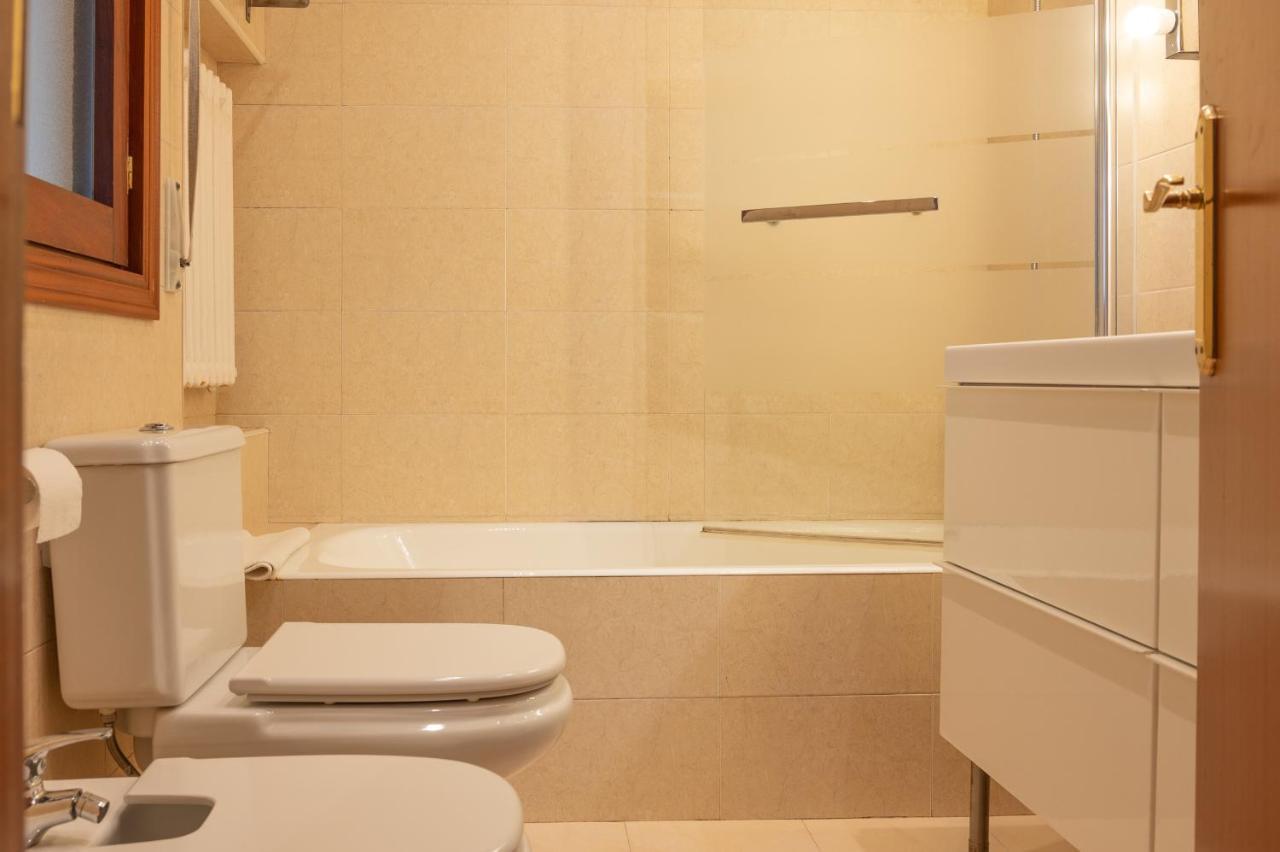 Fidalsa Relax Inn Urduliz Екстер'єр фото