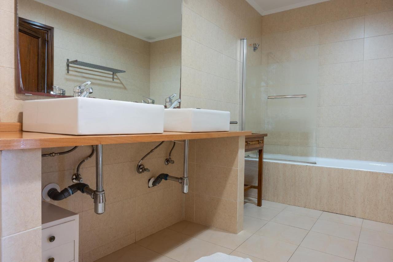 Fidalsa Relax Inn Urduliz Екстер'єр фото